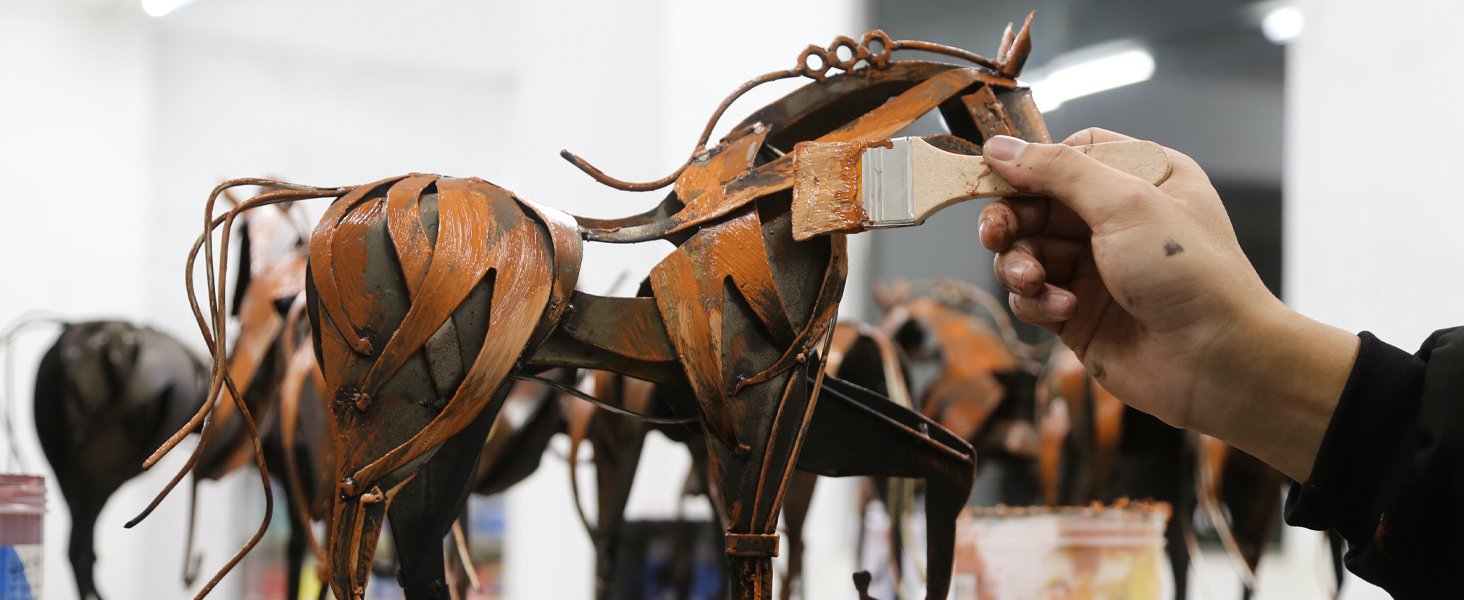 Metal Horse Statue Sculpture 11-