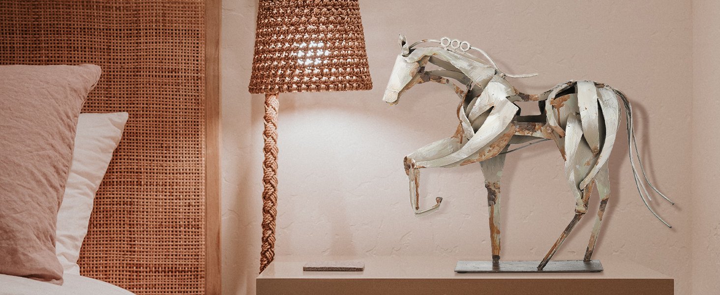 A Strong Metal Horse Statue Sculpture 4