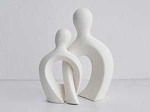 couple statue